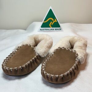 Moccasin Sheepskin Slippers